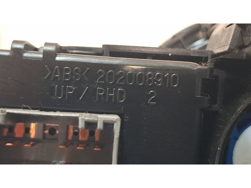 Recambio de mando multifuncion para hyundai i20 referencia OEM IAM 202008910 93480-1y000 ANILLO AIRBAG  