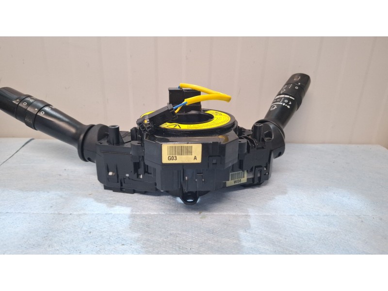 Recambio de mando multifuncion para hyundai i20 referencia OEM IAM 202008910 93480-1y000 ANILLO AIRBAG  