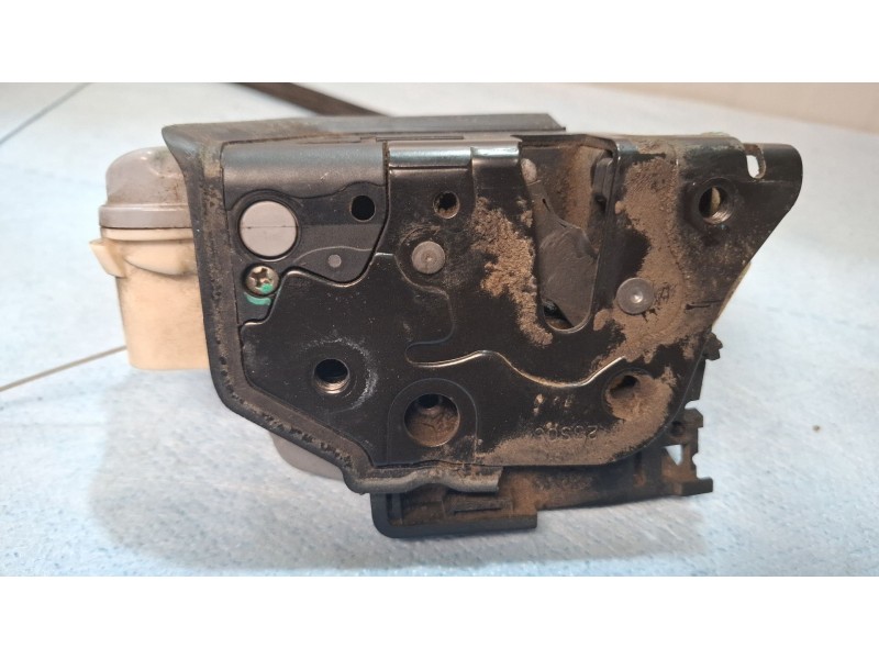 Recambio de cerradura puerta delantera izquierda para seat altea referencia OEM IAM 1P1837015  