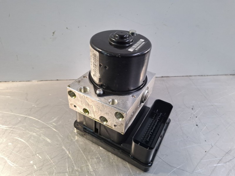 Recambio de modulo abs para bmw 118d referencia OEM IAM 6787837  