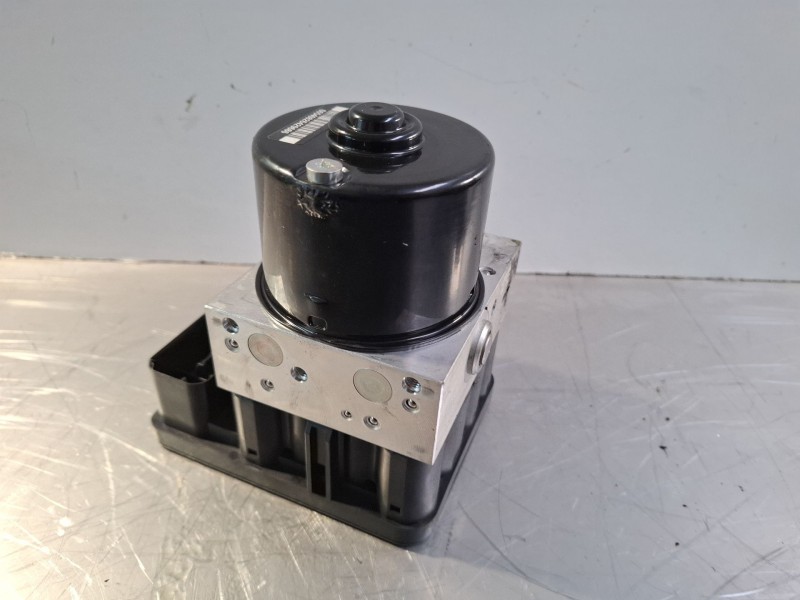 Recambio de modulo abs para bmw 118d referencia OEM IAM 6787837  