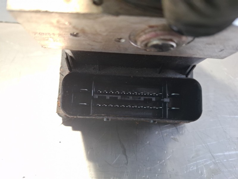 Recambio de modulo abs para opel astra referencia OEM IAM 13246535  