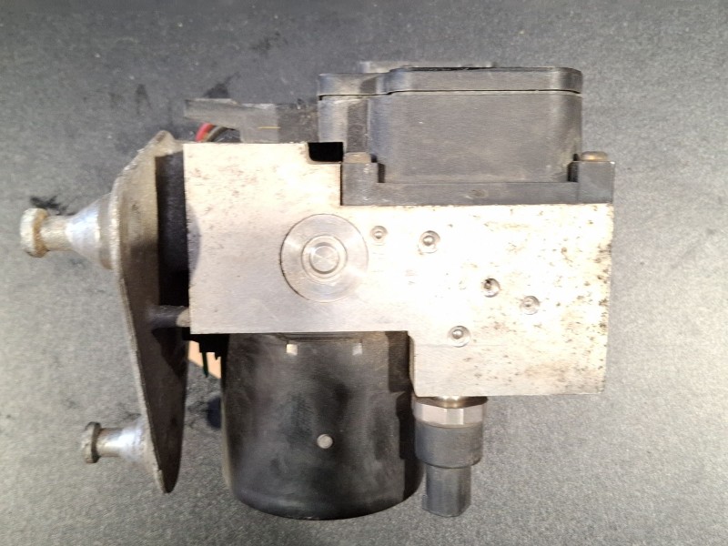 Recambio de modulo abs para mercedes-benz a 170 cdi referencia OEM IAM A0044310912 / 0265202461  