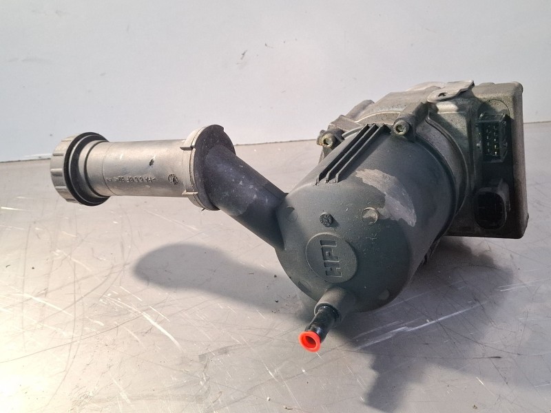 Recambio de bomba direccion asistida para peugeot 307 referencia OEM IAM 9645102380  