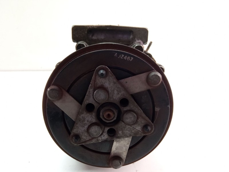 Recambio de compresor aire acondicionado para peugeot 508 referencia OEM IAM 9678038980  