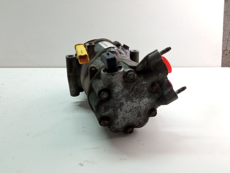 Recambio de compresor aire acondicionado para peugeot 508 referencia OEM IAM 9678038980  