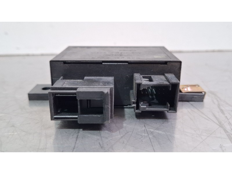 Recambio de centralita cierre para mercedes-benz c 250 td referencia OEM IAM 2108202726  