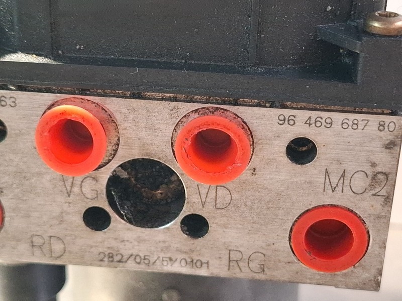 Recambio de modulo abs para peugeot 307 referencia OEM IAM 9646968780 0265225163  