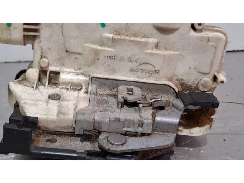 Recambio de cerradura puerta delantera izquierda para seat leon referencia OEM IAM   