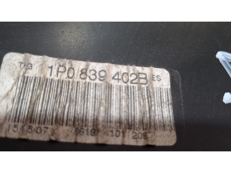 Recambio de elevalunas trasero derecho para seat leon referencia OEM IAM 1P0839402B  