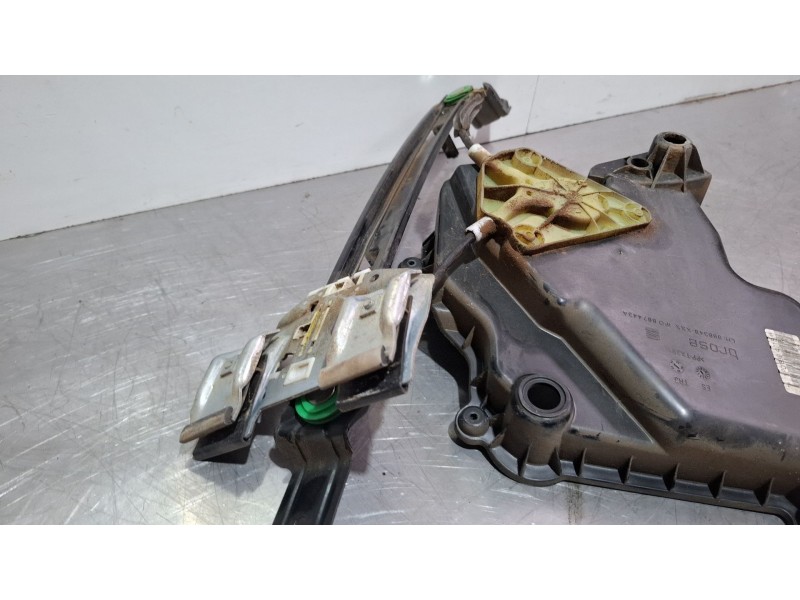 Recambio de elevalunas trasero izquierdo para seat leon referencia OEM IAM 1P0839401B  