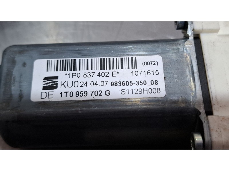 Recambio de elevalunas delantero derecho para seat leon referencia OEM IAM   