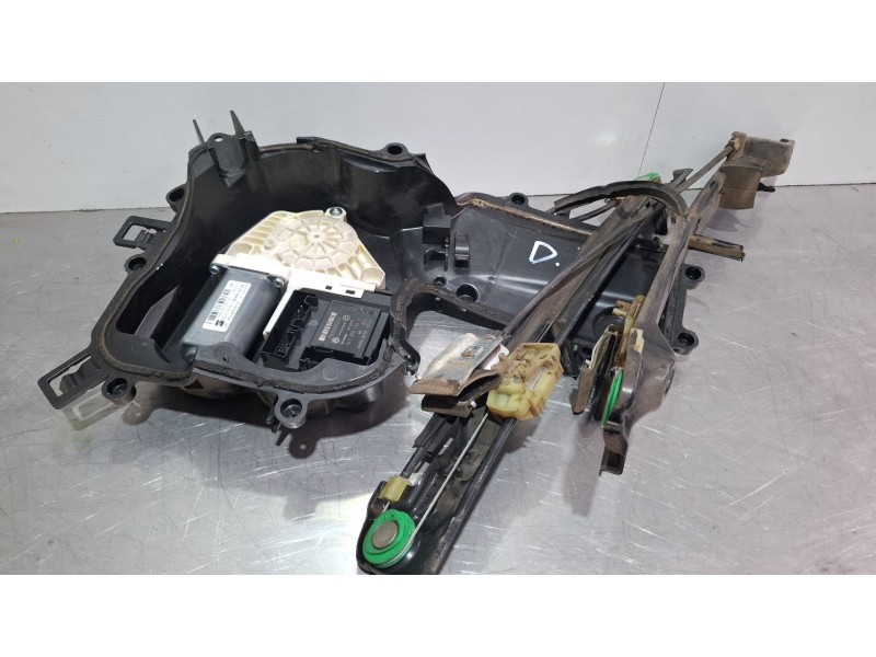 Recambio de elevalunas delantero izquierdo para seat leon referencia OEM IAM   