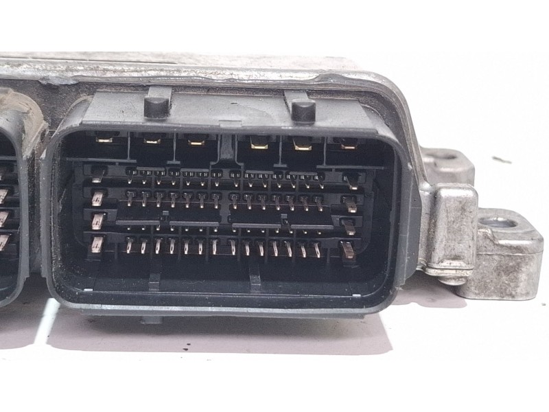 Recambio de centralita motor para peugeot 308 referencia OEM IAM 9810764880 9804828580  