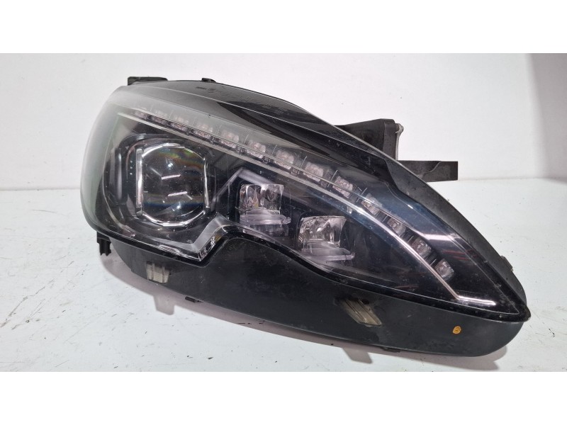 Recambio de faro delantero derecho para peugeot 308 referencia OEM IAM 9677832380-01  