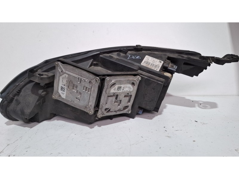Recambio de faro delantero derecho para peugeot 308 referencia OEM IAM 9677832380-01  
