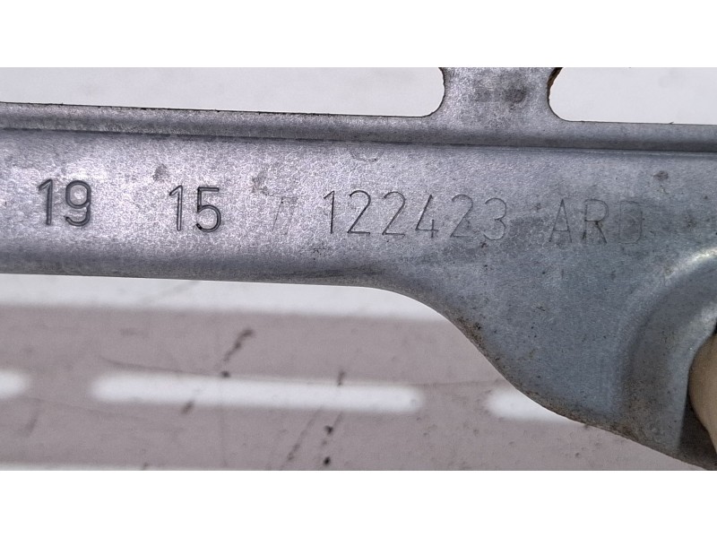 Recambio de elevalunas trasero derecho para peugeot 308 referencia OEM IAM 122423AR  