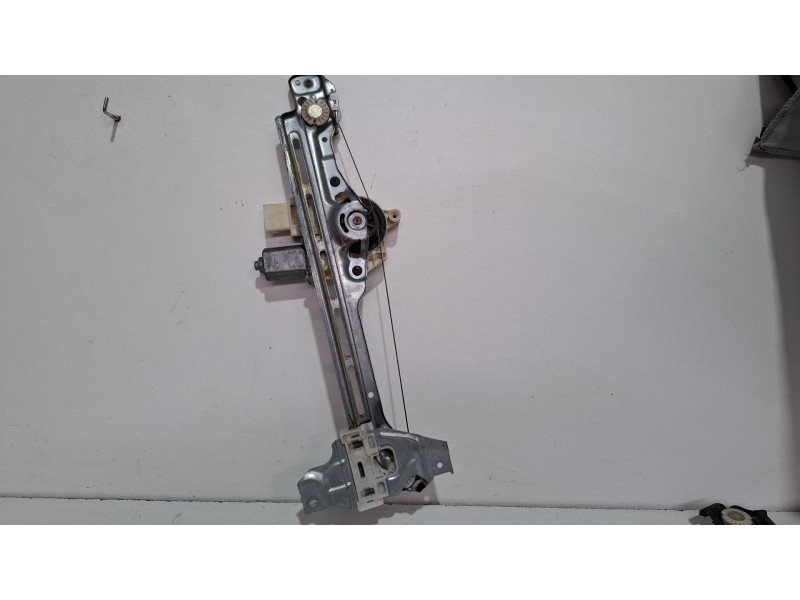 Recambio de elevalunas trasero izquierdo para peugeot 308 referencia OEM IAM   