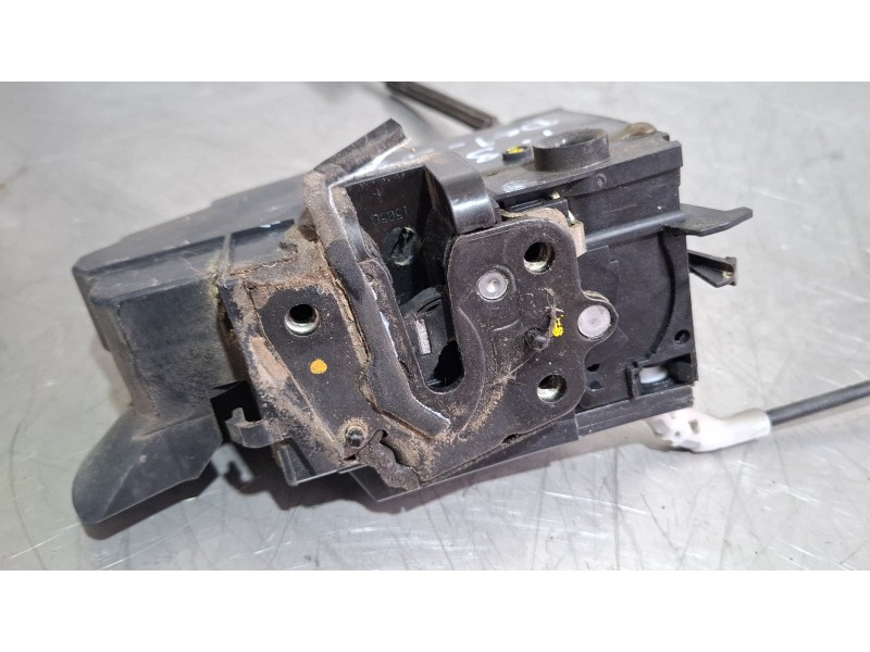 Recambio de cerradura puerta delantera izquierda para peugeot 308 referencia OEM IAM 9810309480  