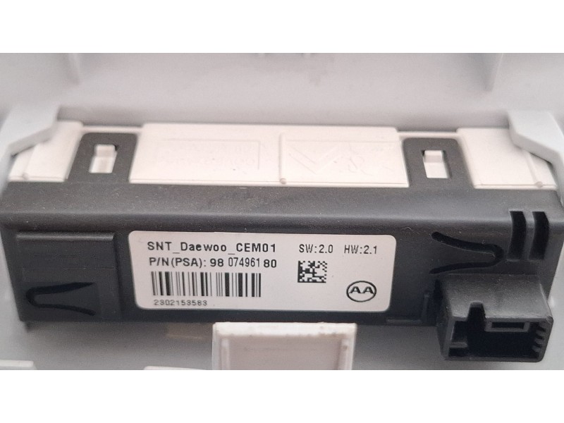 Recambio de luz interior para peugeot 308 referencia OEM IAM 9807496180  