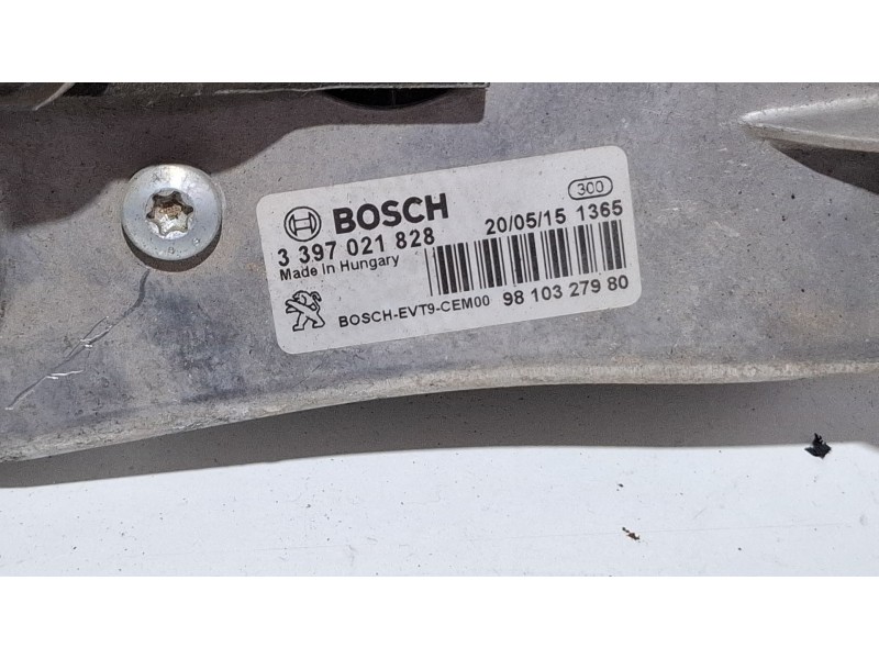 Recambio de motor limpiaparabrisas delantero para peugeot 308 referencia OEM IAM 3397021828  