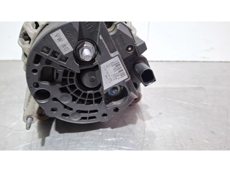 Recambio de alternador para seat ibiza ii referencia OEM IAM 028903028E 0124515010  