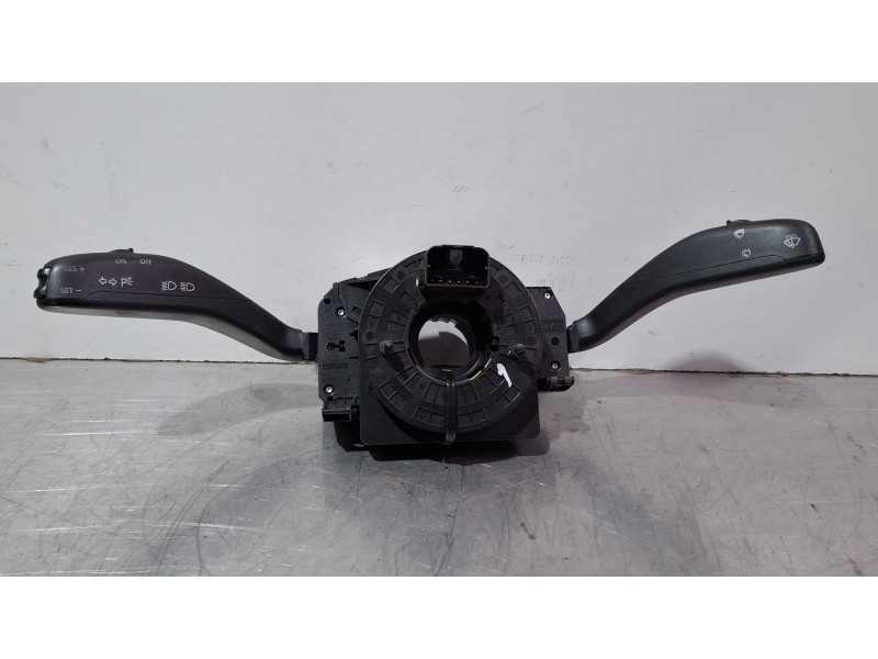 Recambio de mando multifuncion para seat ibiza ii referencia OEM IAM 6q0953503cj  