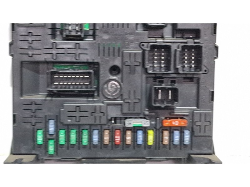 Recambio de centralita bsi para citroën c4 picasso referencia OEM IAM 966405908001  