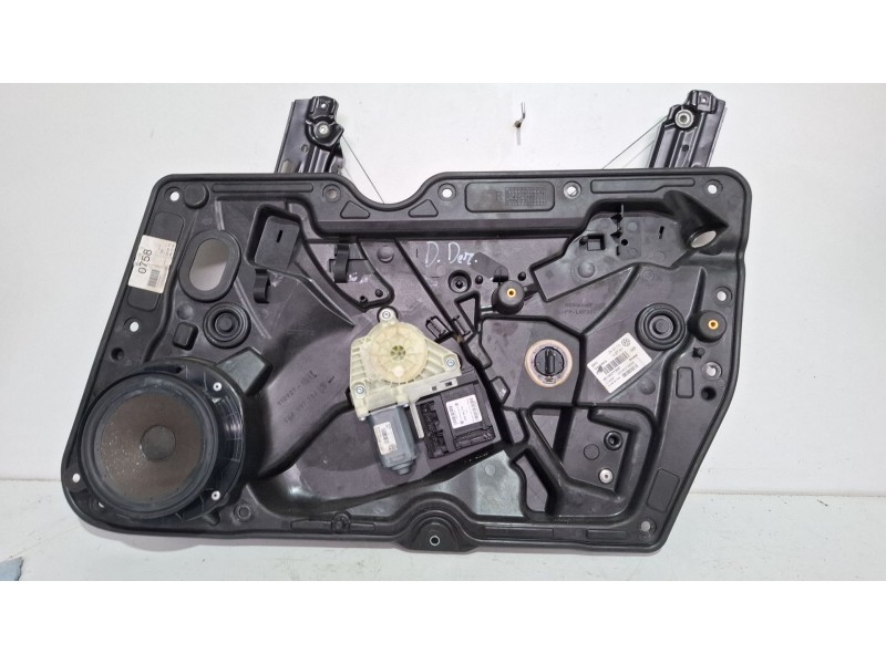 Recambio de elevalunas delantero derecho para volkswagen golf blue motion referencia OEM IAM 5k1837730p 5K0959702D 5K0959792  
