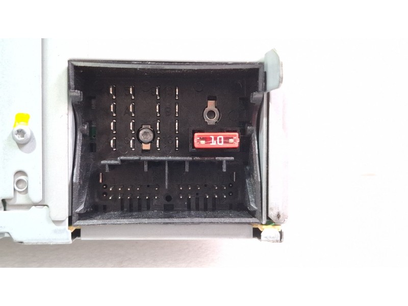 Recambio de sistema audio / radio cd para volkswagen golf blue motion referencia OEM IAM 1K0035186AA  