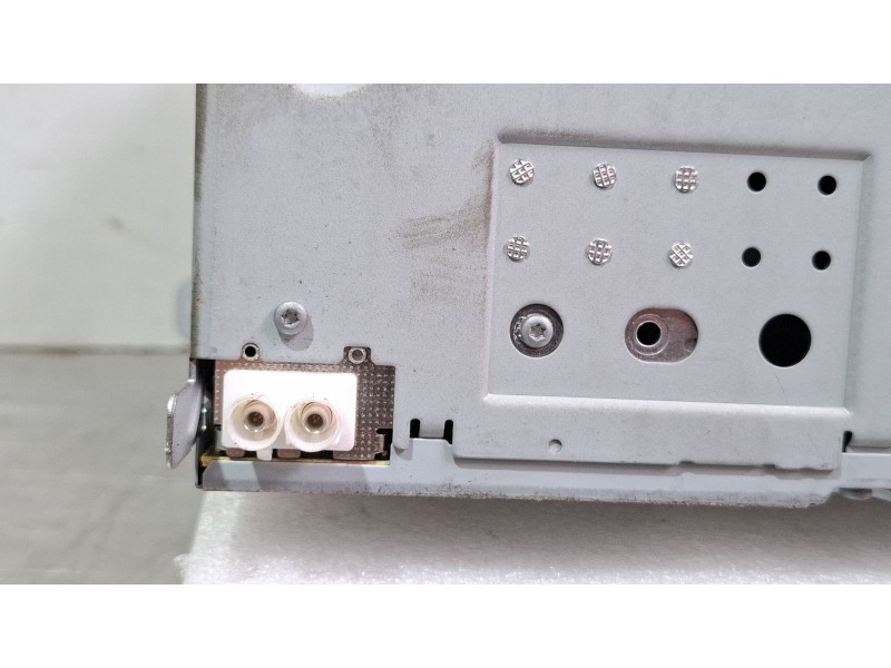 Recambio de sistema audio / radio cd para volkswagen golf blue motion referencia OEM IAM 1K0035186AA  