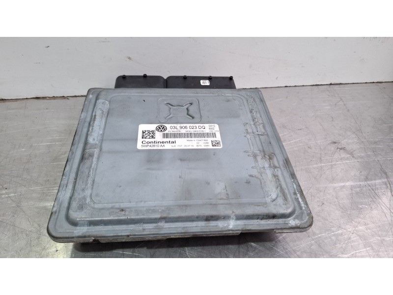Recambio de centralita motor para volkswagen golf blue motion referencia OEM IAM 03L906023DQ 5WP42810AA CONTINENTAL  