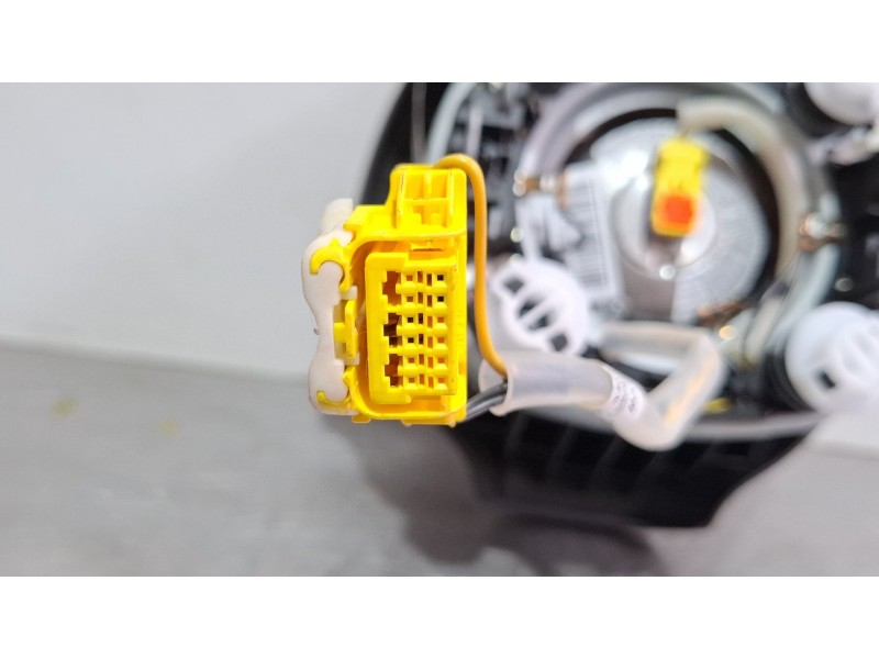 Recambio de airbag de volante para volkswagen golf blue motion referencia OEM IAM 5K0880201H  