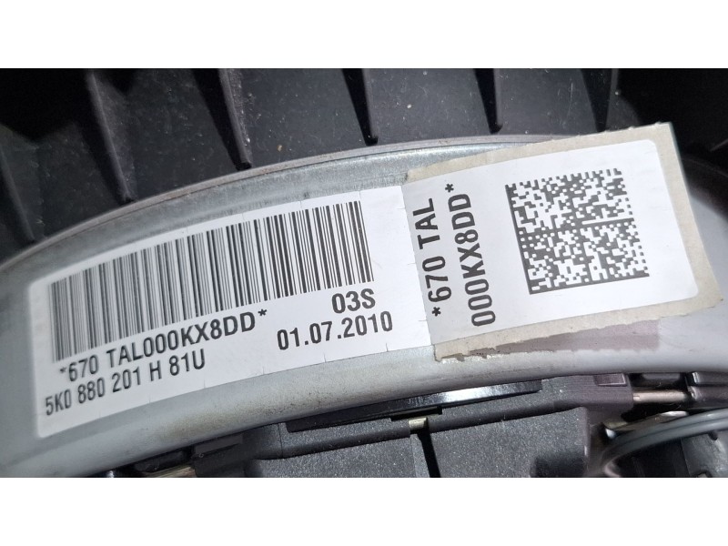 Recambio de airbag de volante para volkswagen golf blue motion referencia OEM IAM 5K0880201H  