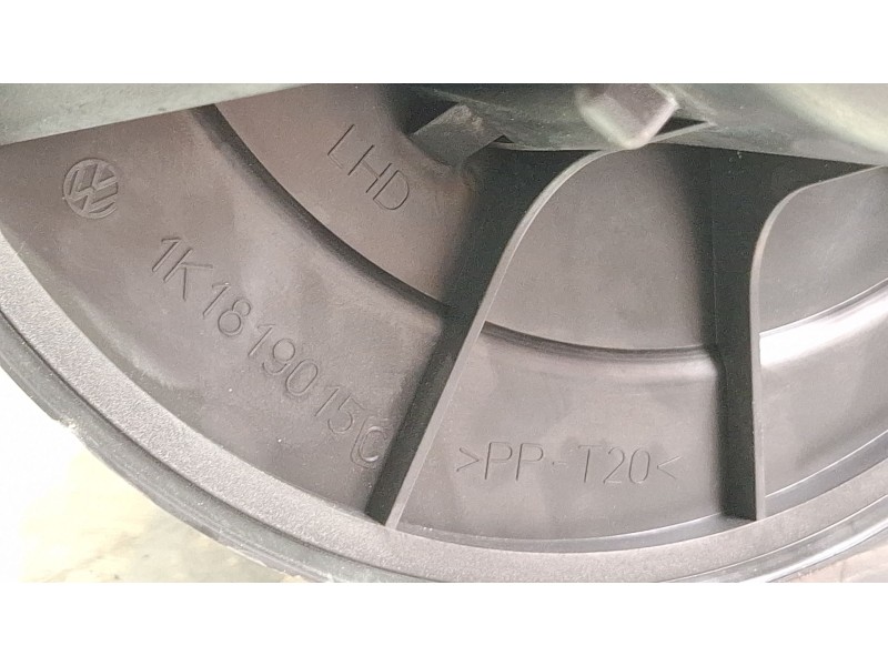 Recambio de ventilador calefaccion para volkswagen golf blue motion referencia OEM IAM 1K1819015C  