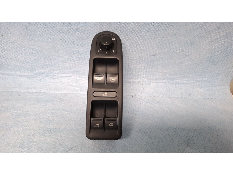 Recambio de mando elevalunas delantero izquierdo para volkswagen golf blue motion referencia OEM IAM 1k4959857b  
