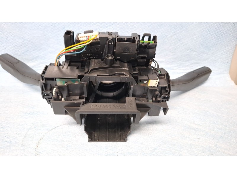 Recambio de mando multifuncion para volkswagen golf blue motion referencia OEM IAM 1k0953223a  