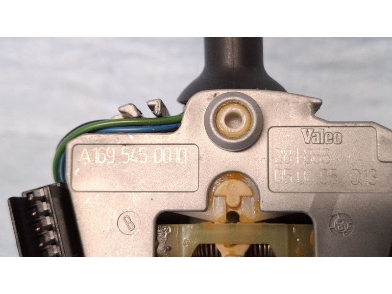 Recambio de mando limpiaparabrisas para mercedes-benz 180 referencia OEM IAM A1695450010  