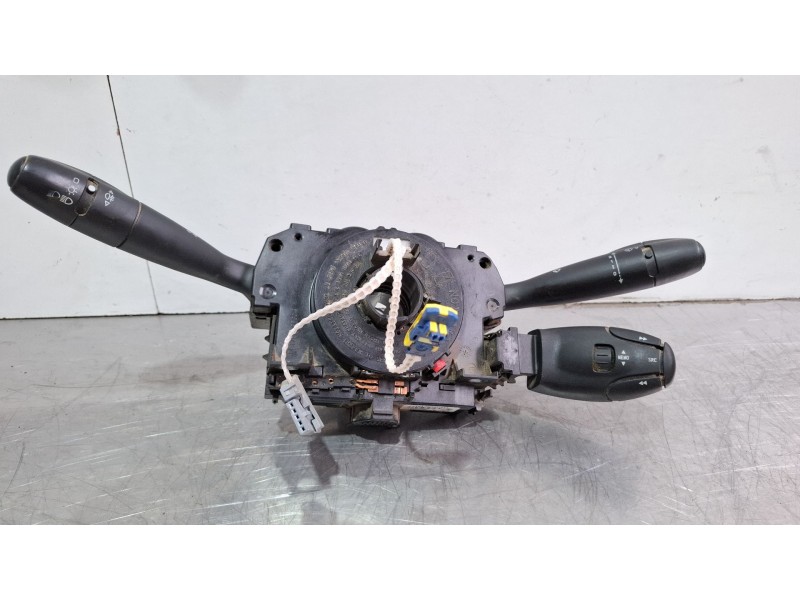 Recambio de mando multifuncion para peugeot expert referencia OEM IAM 96660128xt  