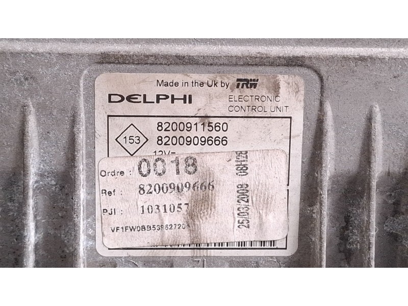 Recambio de centralita motor para renault kangoo referencia OEM IAM 8200911560 8200909666  