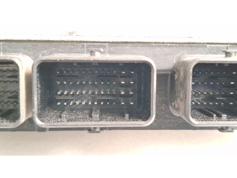 Recambio de centralita motor para renault kangoo referencia OEM IAM 8200911560 8200909666  