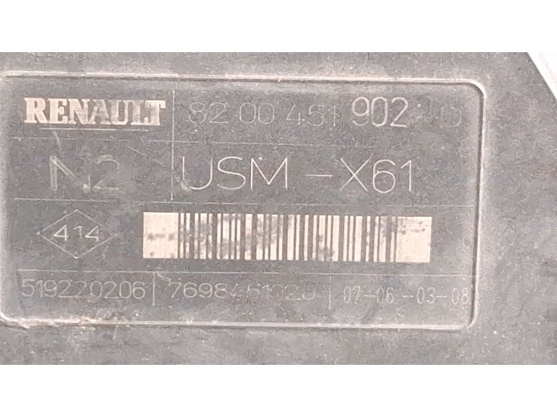 Recambio de caja reles / fusibles para renault kangoo referencia OEM IAM 8200451902  