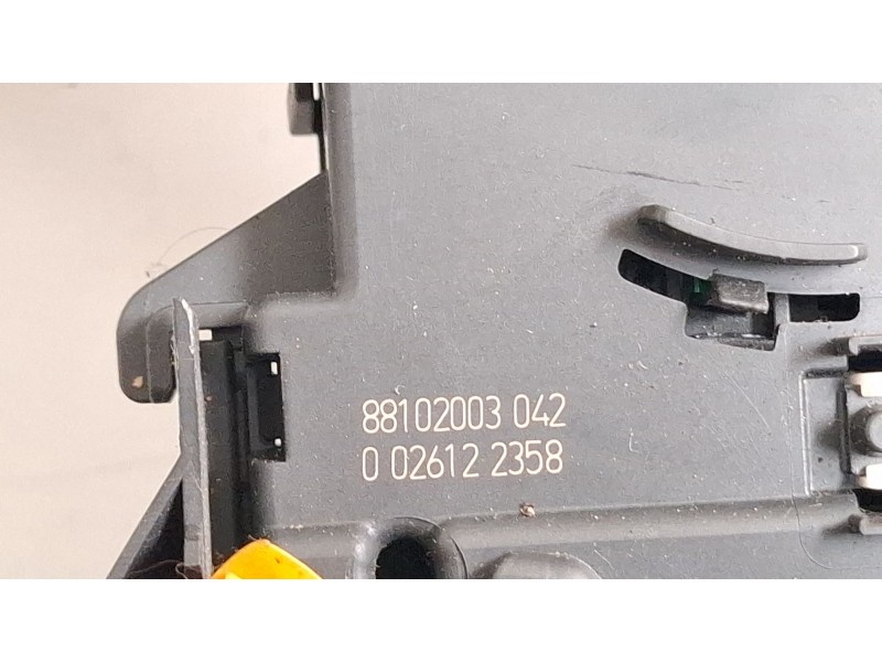 Recambio de mando multifuncion para renault kangoo referencia OEM IAM 8200475565  