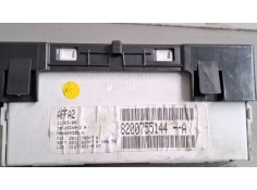 Recambio de pantalla multifuncion para renault kangoo referencia OEM IAM 8200755144-A   2