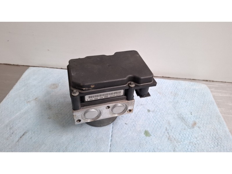 Recambio de modulo abs para renault kangoo referencia OEM IAM 0265231676 8200446599  