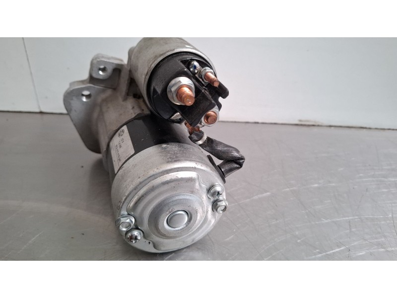 Recambio de motor arranque para renault kangoo referencia OEM IAM 8EA011610  