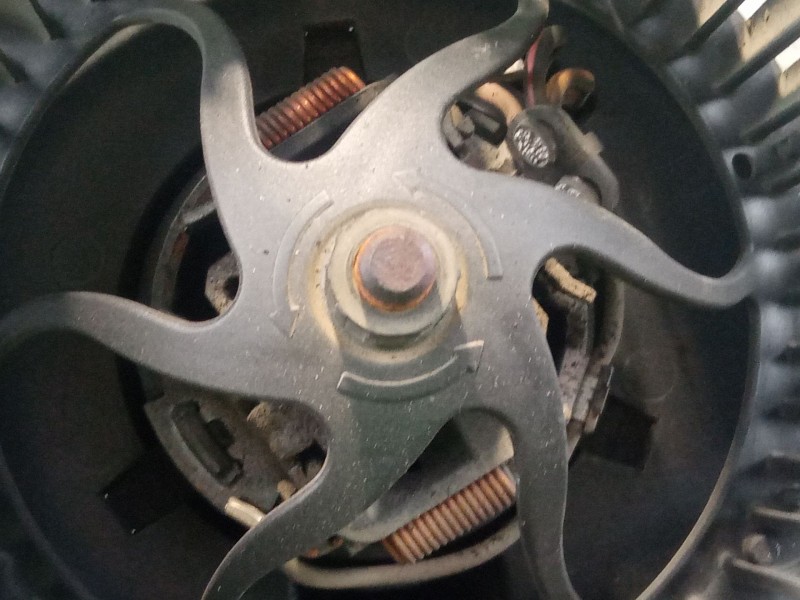 Recambio de ventilador calefaccion para volkswagen golf referencia OEM IAM 1J1819021C  