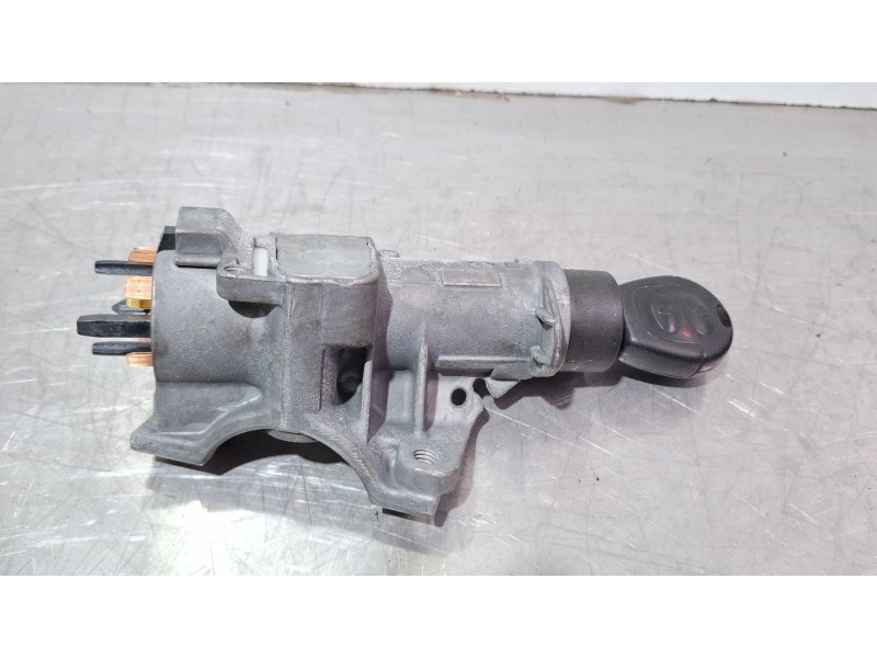 Recambio de conmutador de arranque para seat ibiza ii referencia OEM IAM 4B0905851C  