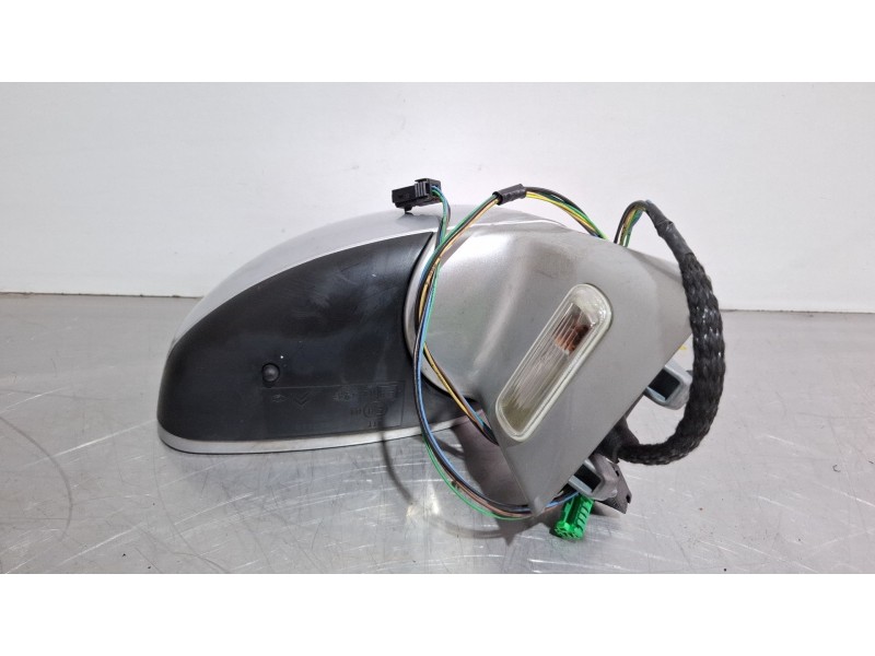 Recambio de espejo retrovisor derecho electrico para citroën c4 referencia OEM IAM E9024287  