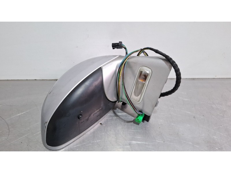 Recambio de espejo retrovisor derecho electrico para citroën c4 referencia OEM IAM E9024287  